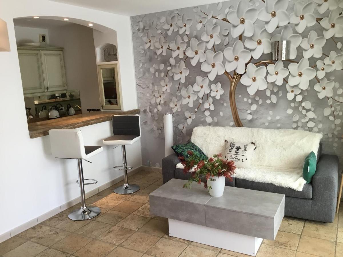 Mistral Gagnant Apartment Fréjus Екстериор снимка